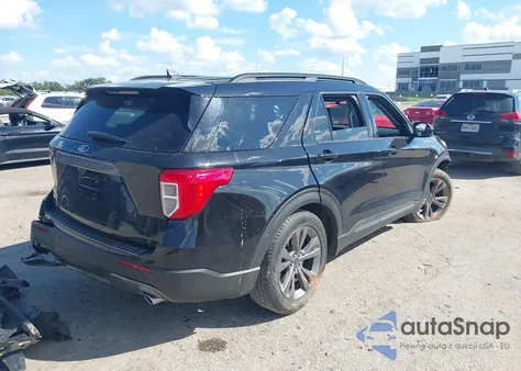 2022 Ford Explorer Xlt z USA, uszkodzony, nr VIN 1FMSK7DH4NGC02099